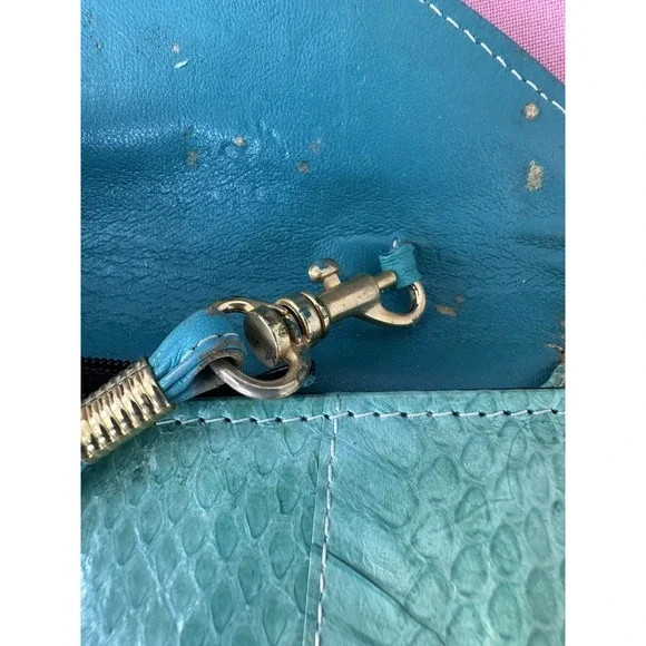 Vintage Jasmin Teal Snakeskin Shoulder Bag Purse Made in Hong Kong 12"x7" - Picture 4 of 7